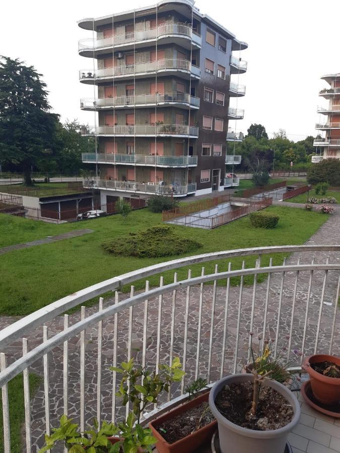 Ferienwohnung La Casa Di Paula Cassina de' Pecchi Exterior foto